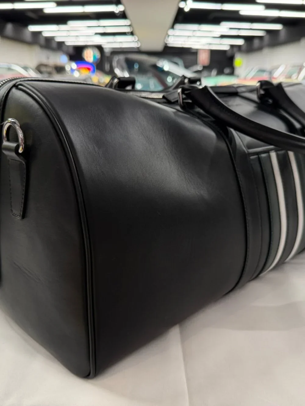 Bentley Overnight Bag LIKE NEW